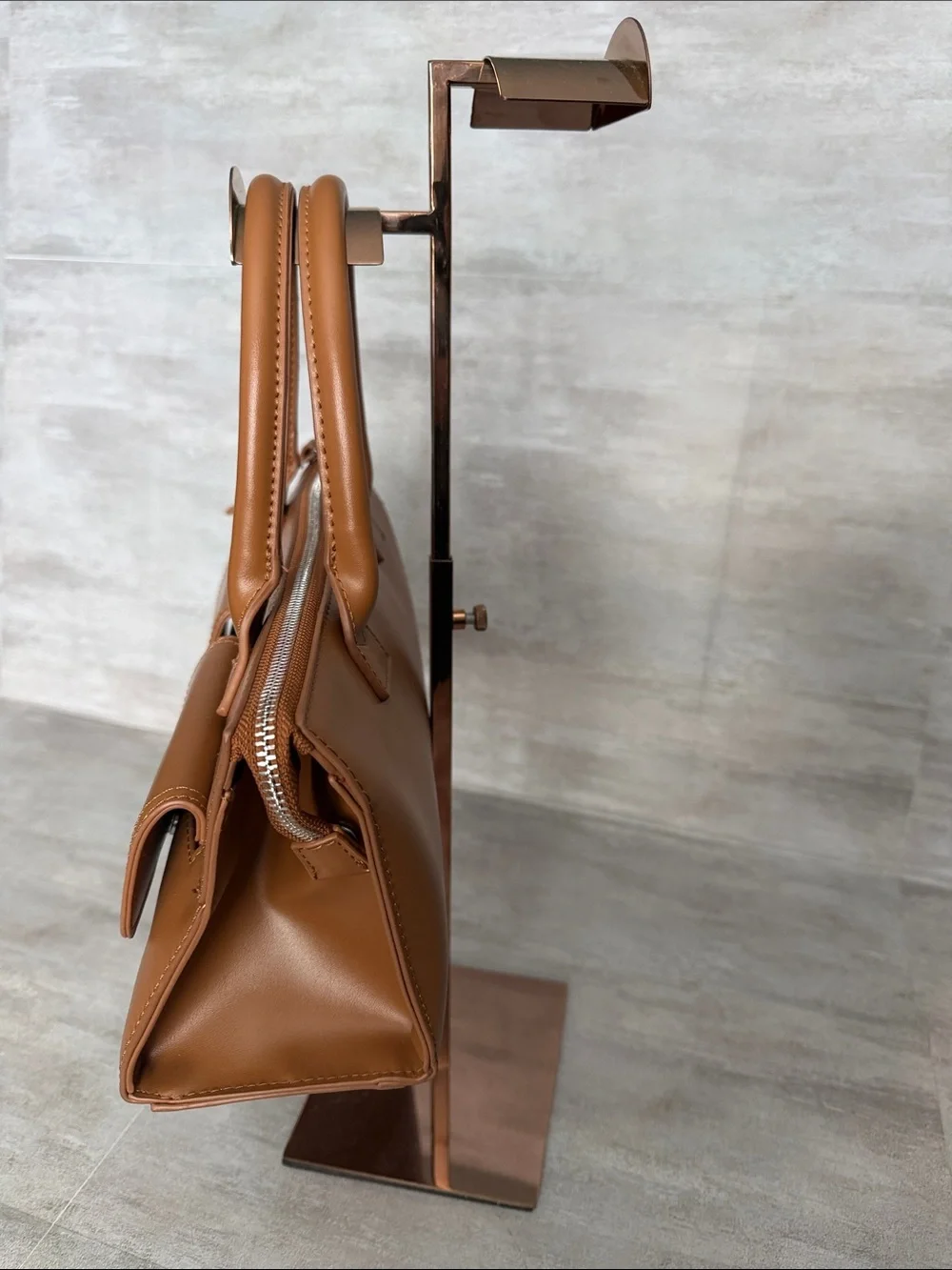 Rachel Zoe - east west Top-Handle Bag with Front Flap Pockets - Picture 3 of 12